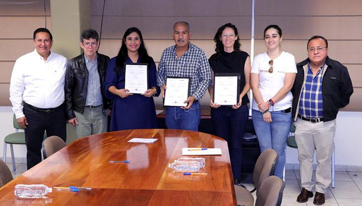 Secretaria de Educacion e Imades firman acuerdo
