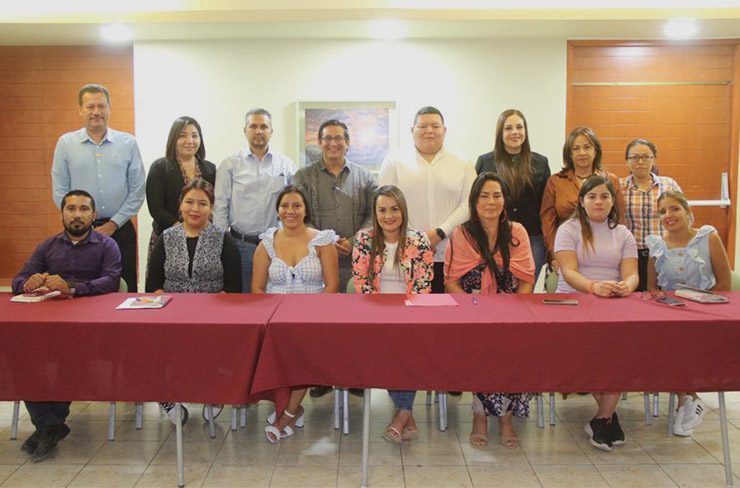 Secretaría de Educación asigna 8 paquetes de horas a docentes estatales